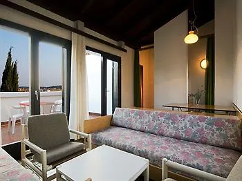 Apartment Pical